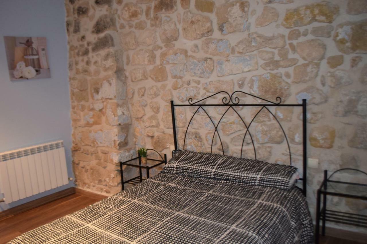 Apartamentos La Muralla Орта-да-Сан-Джоан Екстер'єр фото